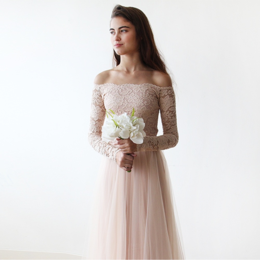 Off The Shoulder Lace and Tulle Maxi Wedding Dress